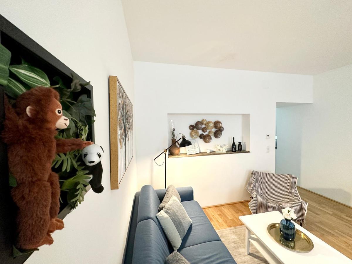 וינה Book-A-Room Panda-Apartments מראה חיצוני תמונה